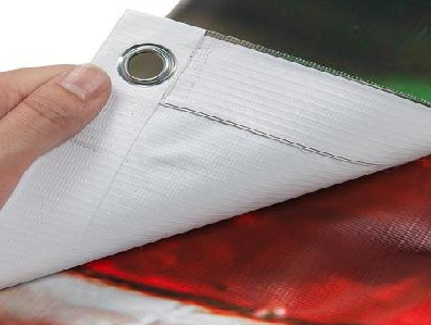 鹤峰喷绘和刀刮布的工艺区别。